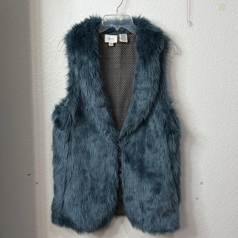 ECI Teal Faux Fur Vest Long Sleeveless - Med / Large Womens